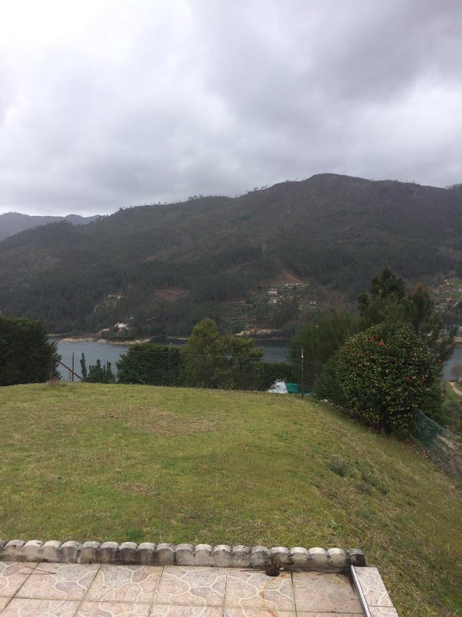 Vale De Azereiros Apartamentos Geres Bagian luar foto
